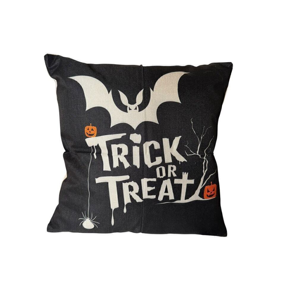 Halloween NEW Throw Pillow Case Cover 17 X 17 Trick Or Treat Spiders Bat Pumpkin